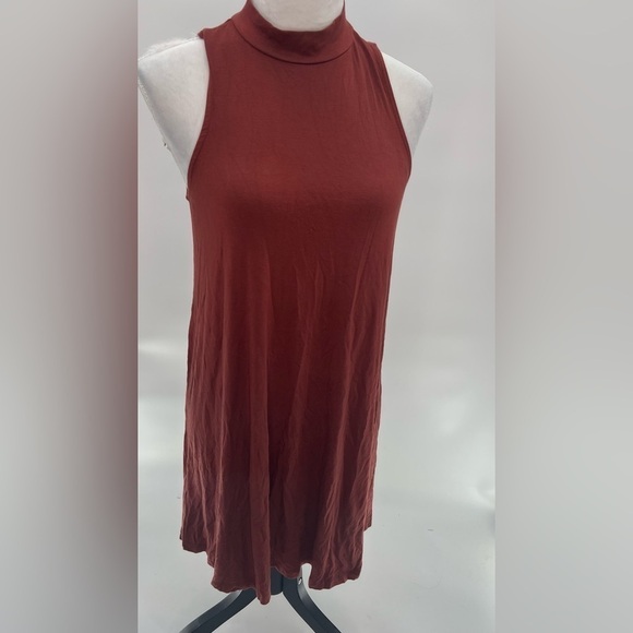 SILENCE + NOISE Mock Neck Mini Swing Dress Sleeveless Swingy Drapey Stretchy - Picture 1 of 6